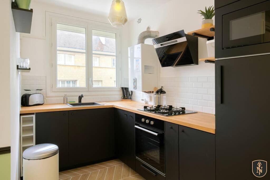 Superbe Chic, Hyper Centre, Vue Chateau, Parking Inclus * Caen